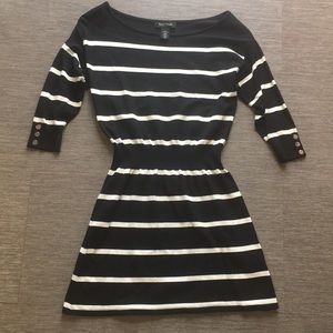 White House black market tunic dress top XS